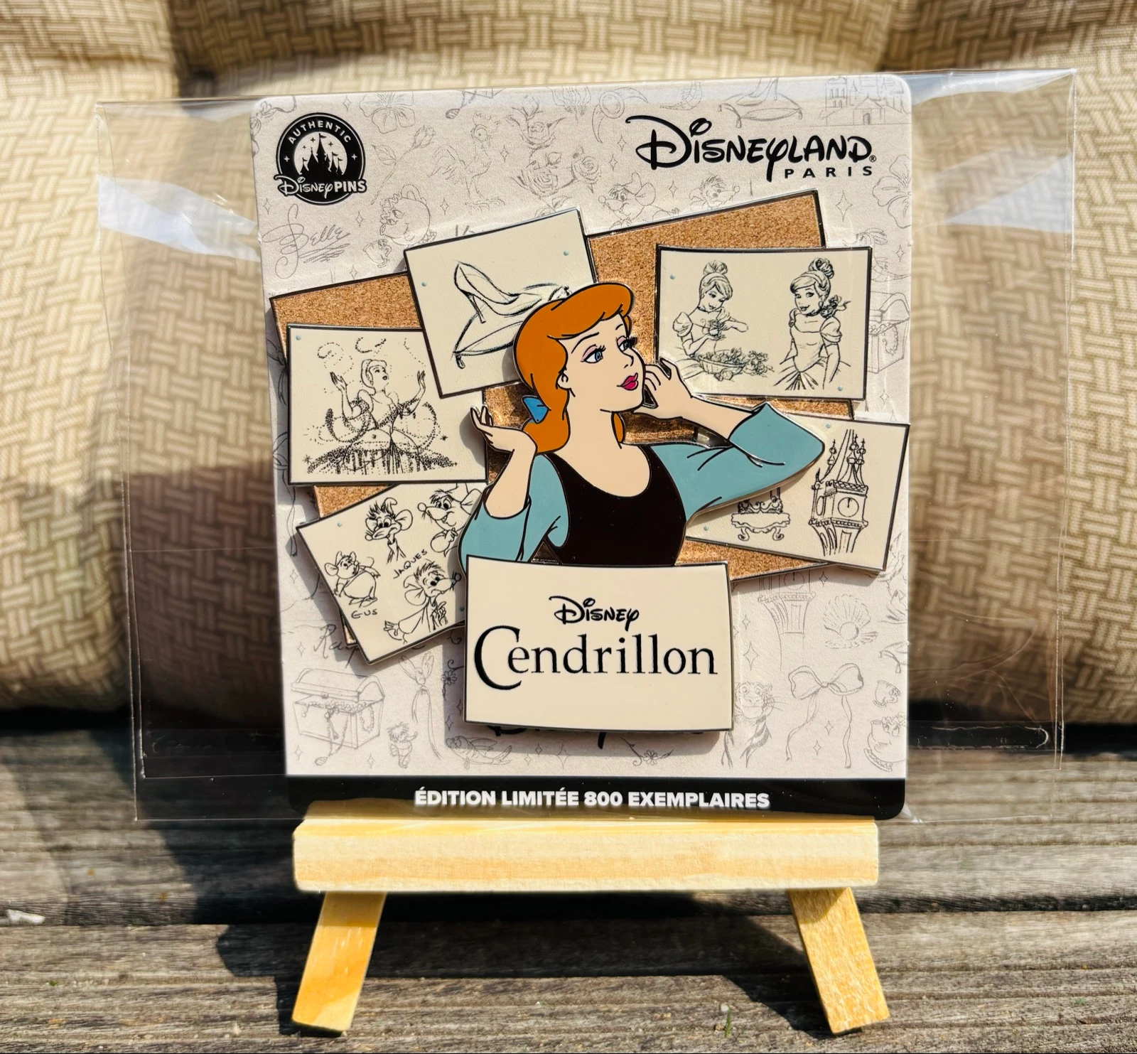 Pins princesse cendrillon édition limitée Disneyland Paris 